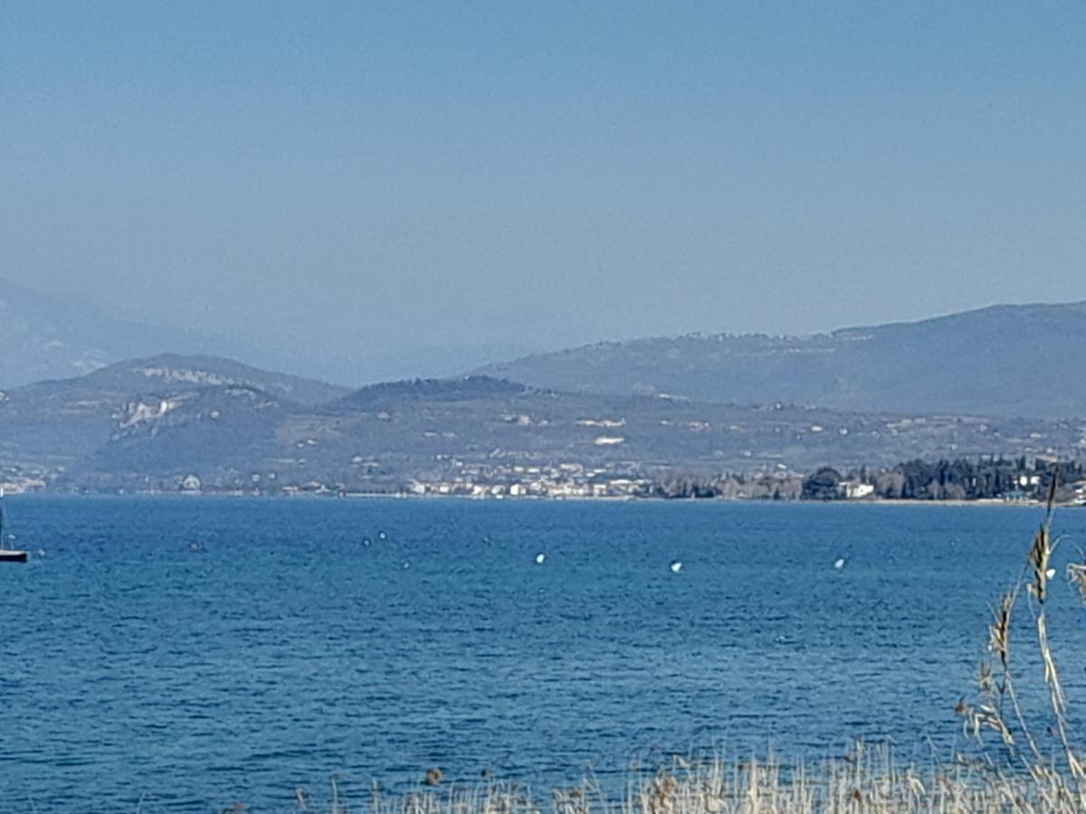 Villa La Magnolia - Private Beach Access, Garden, Views لاتيزي المظهر الخارجي الصورة