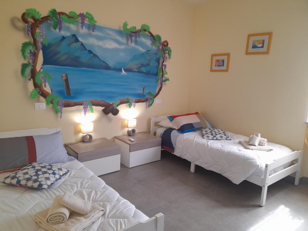 Villa La Magnolia - Private Beach Access, Garden, Views لاتيزي المظهر الخارجي الصورة