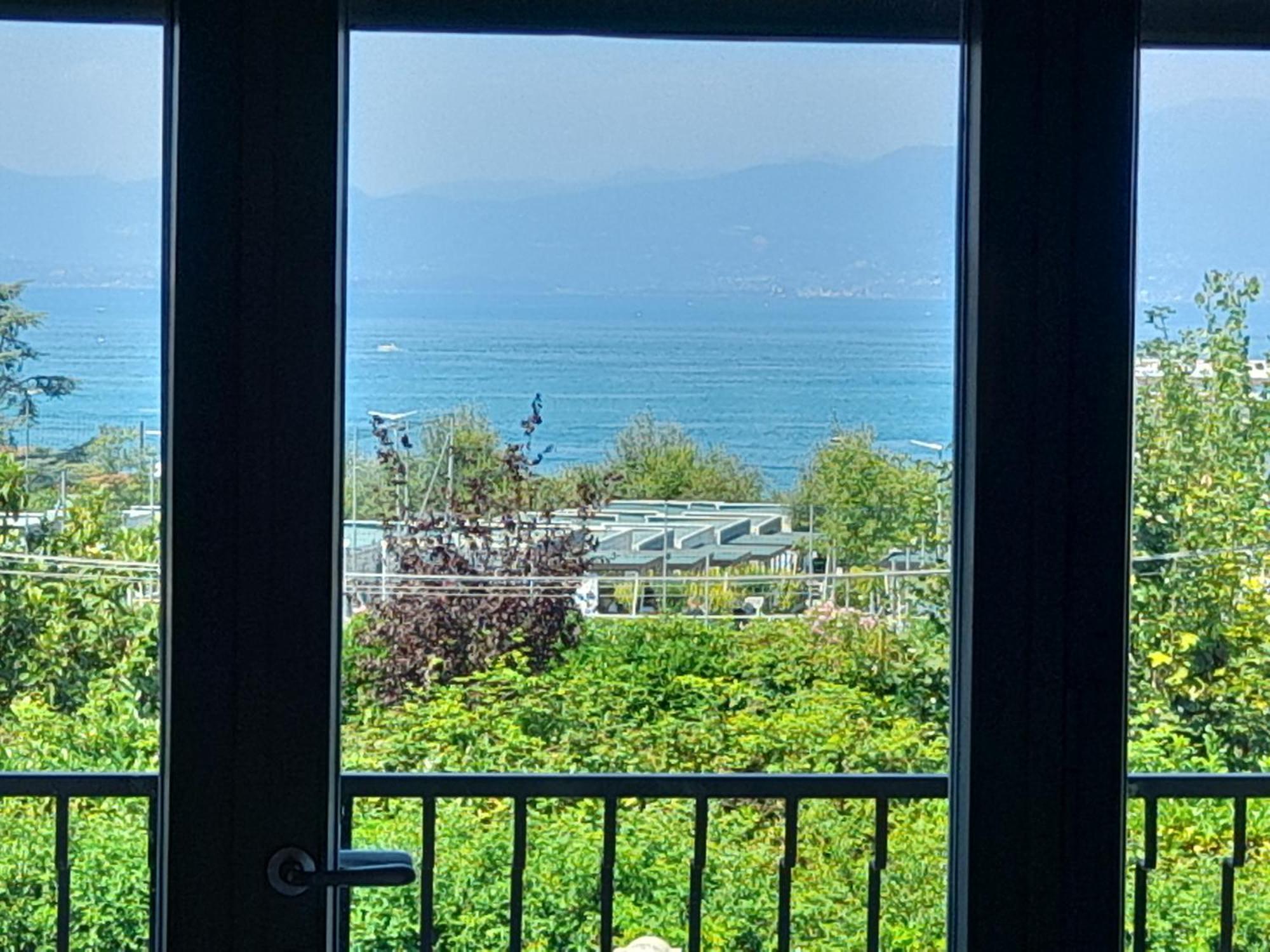 Villa La Magnolia - Private Beach Access, Garden, Views لاتيزي المظهر الخارجي الصورة