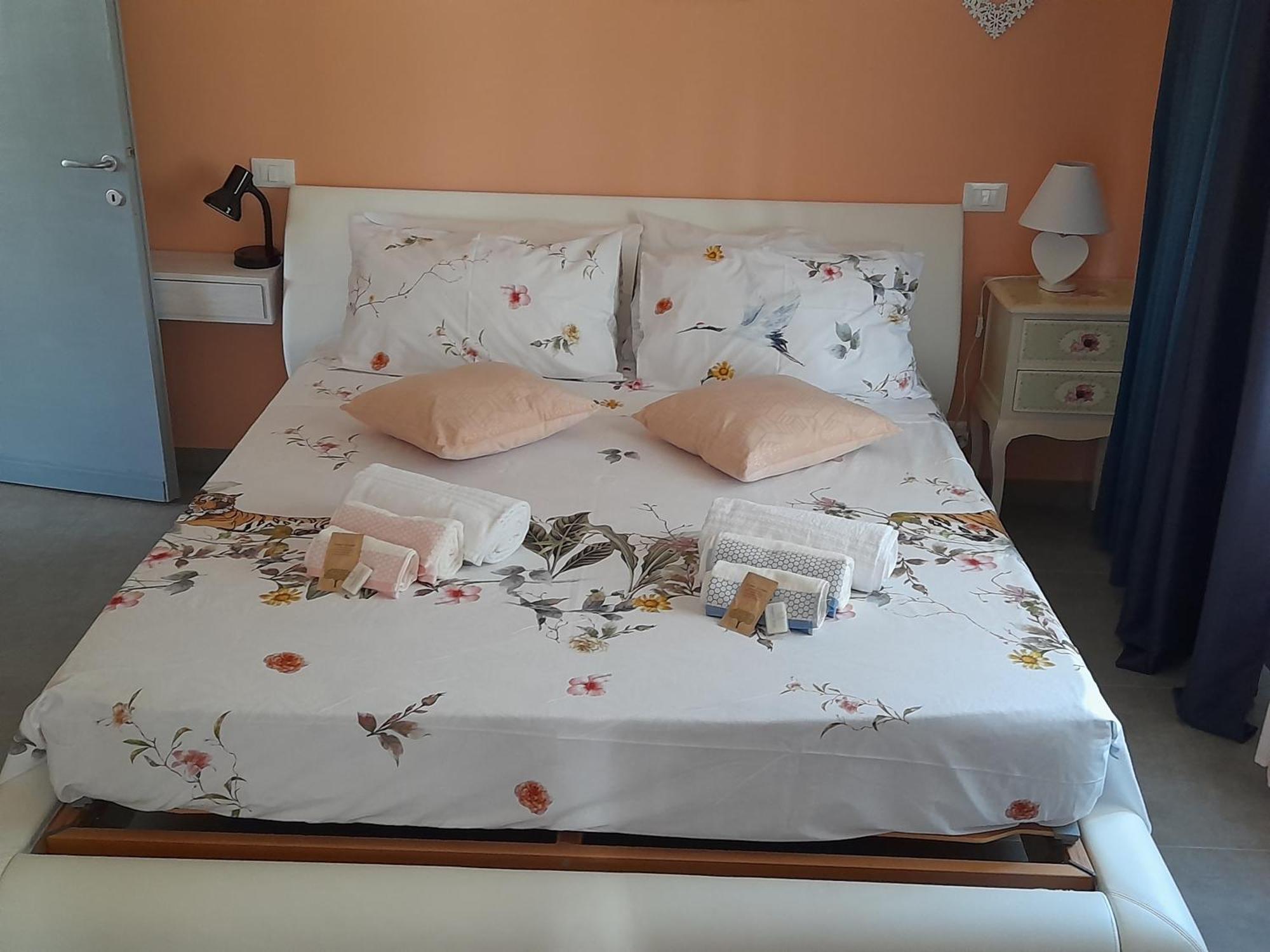 Villa La Magnolia - Private Beach Access, Garden, Views لاتيزي الغرفة الصورة