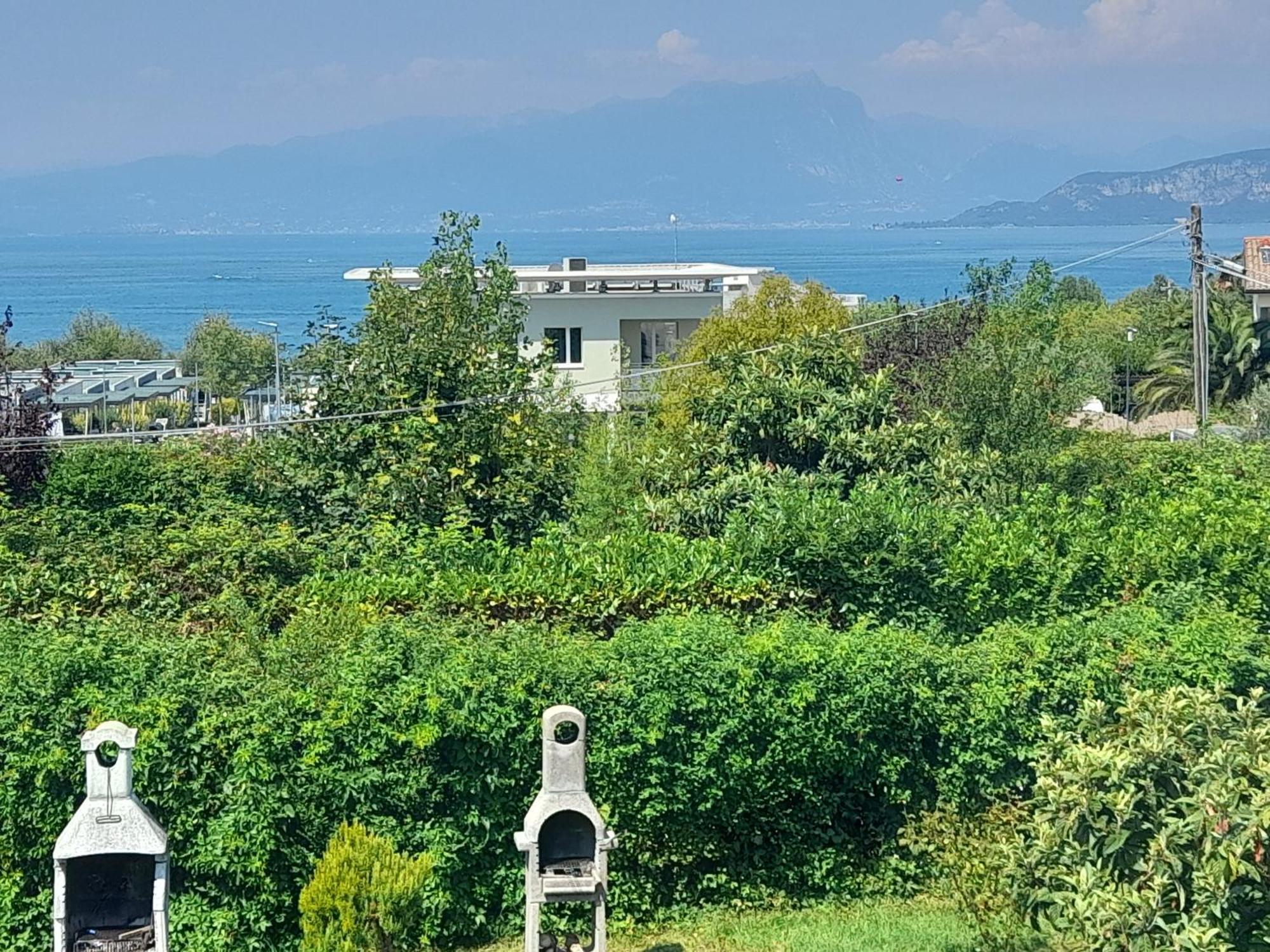 Villa La Magnolia - Private Beach Access, Garden, Views لاتيزي الغرفة الصورة